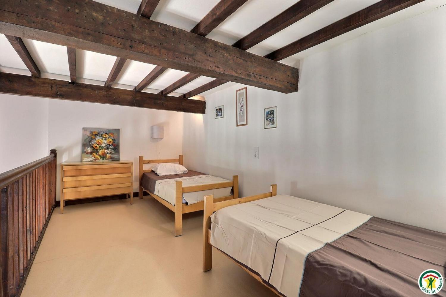 Apartment De Au Donjon Bathernay